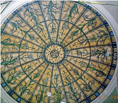 18' DIAMETER STAINED GLASS DOME